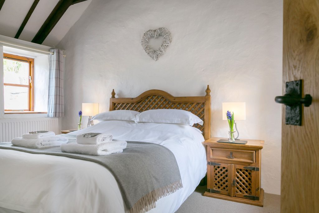 Teal Cottage Bedroom
