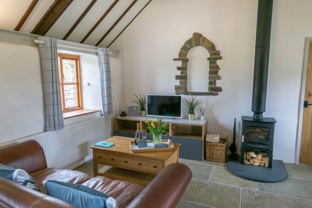 Teal Cottage Lounge